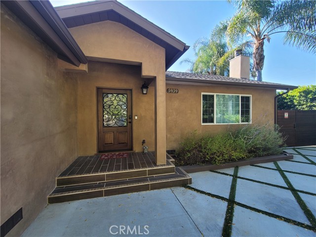 Detail Gallery Image 2 of 40 For 5939 Vanalden Ave, Tarzana,  CA 91356 - 3 Beds | 2 Baths