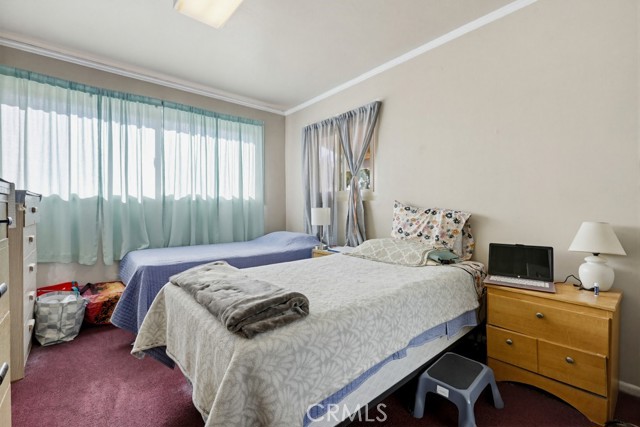 Detail Gallery Image 26 of 35 For 1934 S Robert Ln, Anaheim,  CA 92802 - 5 Beds | 4 Baths