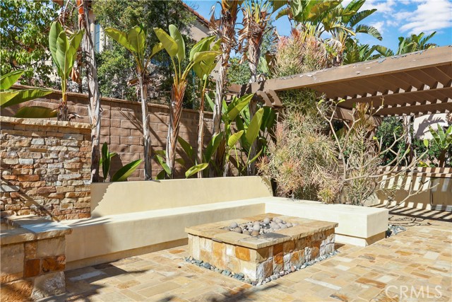 Detail Gallery Image 7 of 61 For 115 Candleglow, Irvine,  CA 92602 - 5 Beds | 5/1 Baths