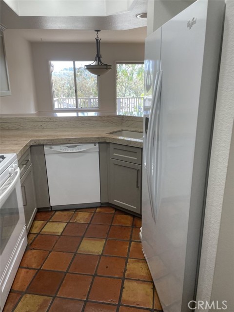 87c08aab 0c6b 479e 8cf0 Cf6b96b943fb