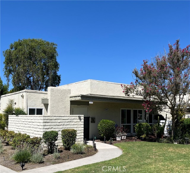 956 Calle Aragon #H, Laguna Woods, CA 92637