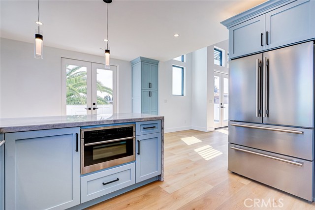 2604 Grant Avenue, Redondo Beach CA: https://media.crmls.org/medias/87c1f865-179b-40ff-bb5c-62def6859a30.jpg