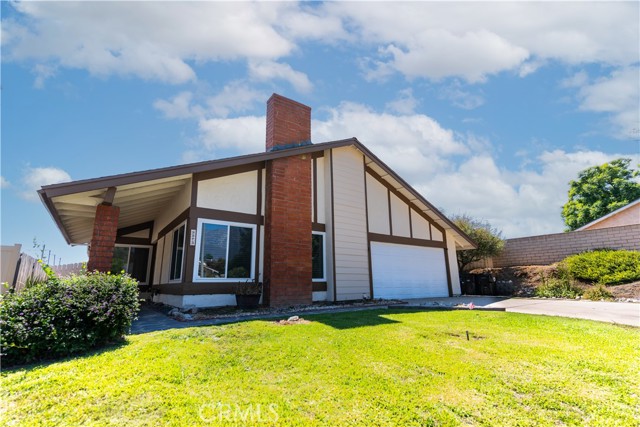 Detail Gallery Image 3 of 30 For 9973 Ashford Ct, Rancho Cucamonga,  CA 91730 - 4 Beds | 2 Baths