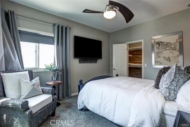 Detail Gallery Image 10 of 16 For 123 10th St, Huntington Beach,  CA 92648 - 3 Beds | 2/1 Baths