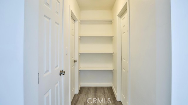 515 S Van Ness Avenue, Santa Ana CA: https://media.crmls.org/medias/87c2aa96-ea9c-405b-82f4-51ef0f8fc23e.jpg