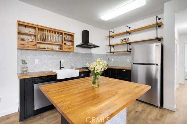 624 Corte Patio, Chula Vista CA: https://media.crmls.org/medias/87c36e07-96af-41e1-b66c-c33a8217b134.jpg