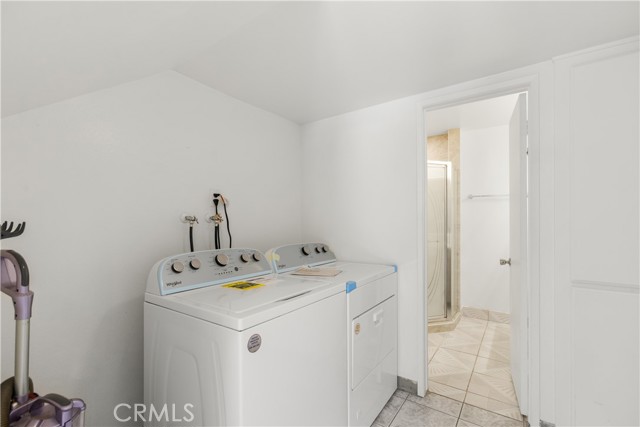 Detail Gallery Image 14 of 39 For 1693 S Heritage Cir, Anaheim,  CA 92804 - 3 Beds | 2 Baths