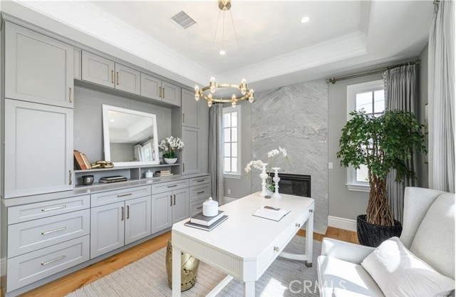 2119 Holly Avenue, Arcadia CA: https://media.crmls.org/medias/87c42cc9-0282-400c-825d-49bbec8eb959.jpg