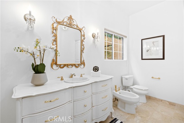 Detail Gallery Image 33 of 37 For 8424 Sunnyslope Dr, San Gabriel,  CA 91775 - 6 Beds | 5 Baths