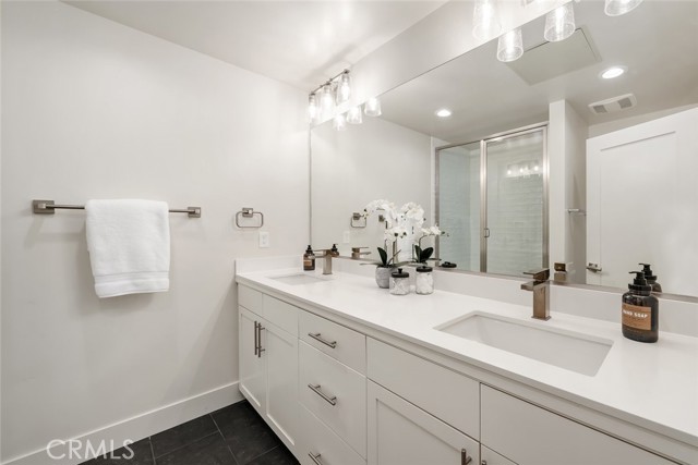 Detail Gallery Image 14 of 35 For 2478 Victoria Ave #104,  San Luis Obispo,  CA 93401 - 2 Beds | 2/1 Baths