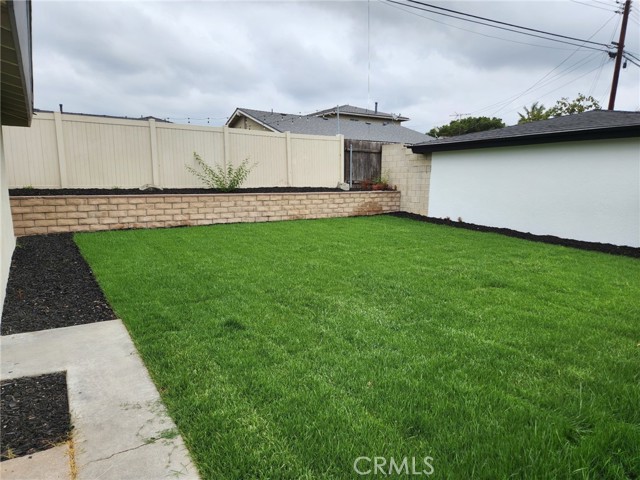 Detail Gallery Image 20 of 23 For 15833 Ocean Ave, Whittier,  CA 90604 - 3 Beds | 2 Baths