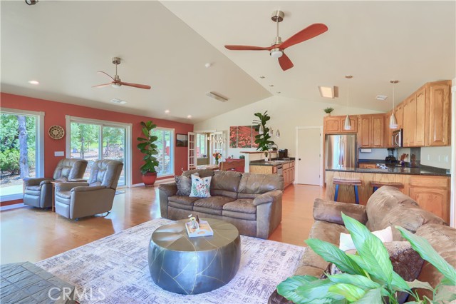Detail Gallery Image 9 of 61 For 6097 Sherlock Rd, Midpines,  CA 95345 - 3 Beds | 2 Baths
