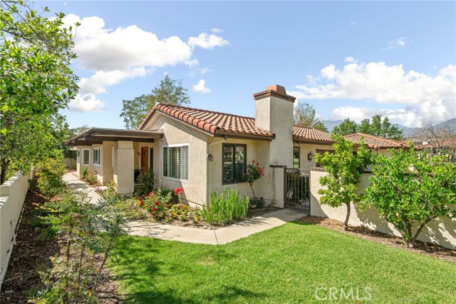 Detail Gallery Image 2 of 62 For 860 Calle Del Sol, Upland,  CA 91784 - 3 Beds | 3 Baths