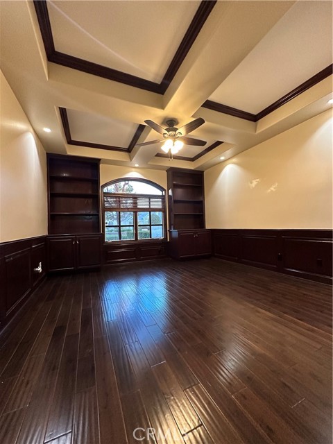 Detail Gallery Image 15 of 43 For 3131 Garretson Ave, Corona,  CA 92881 - 6 Beds | 6 Baths