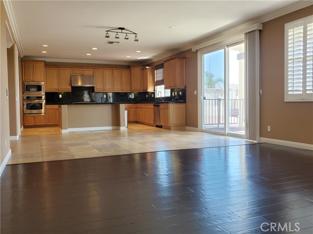 Detail Gallery Image 19 of 61 For 23 Plaza Modena, Lake Elsinore,  CA 92532 - 4 Beds | 3/1 Baths