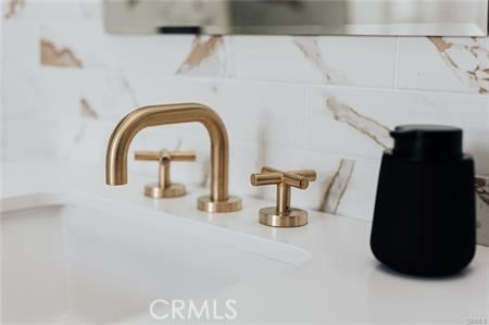 https://media.crmls.org/medias/87c6362f-eb0d-4fb1-a303-1e8558ff2553.jpg?preset=X-Large