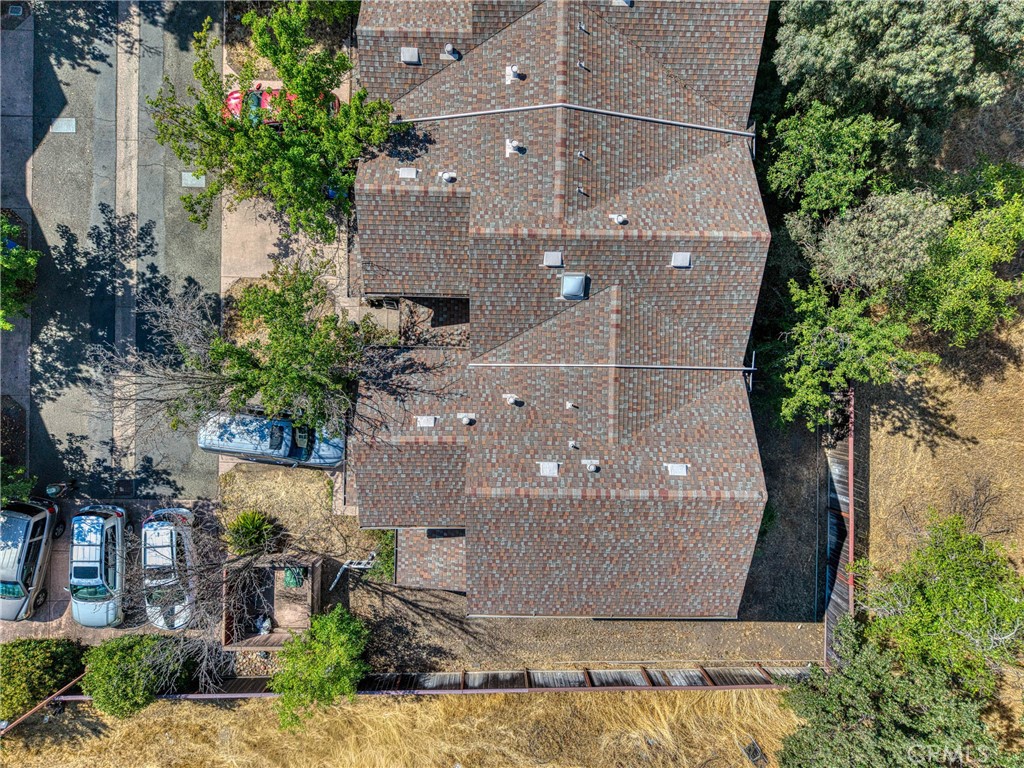 https://media.crmls.org/medias/87c6529b-7159-4a9c-b2d5-ce8660aa43da.jpg?preset=X-Large
