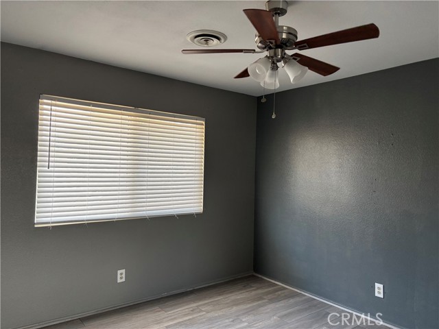 Detail Gallery Image 12 of 22 For 203 Brandon Way, Hemet,  CA 92545 - 2 Beds | 2 Baths