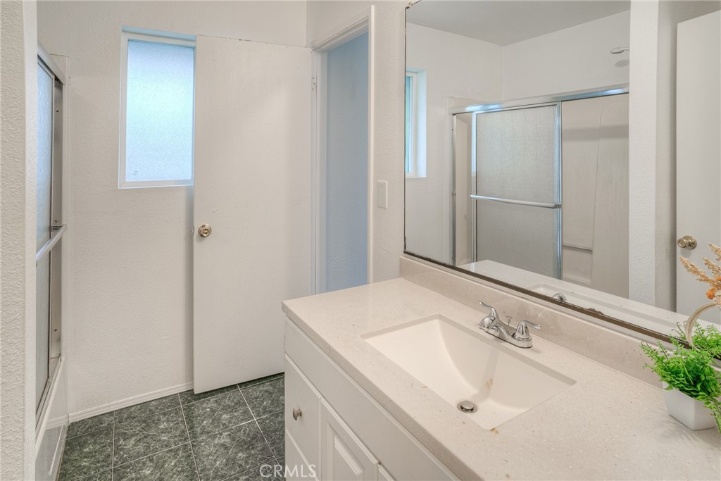 MLS #OR25275809 image #27