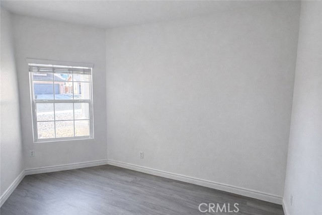 Detail Gallery Image 9 of 19 For 12662 Fair Glen Dr, Victorville,  CA 92392 - 4 Beds | 2/1 Baths