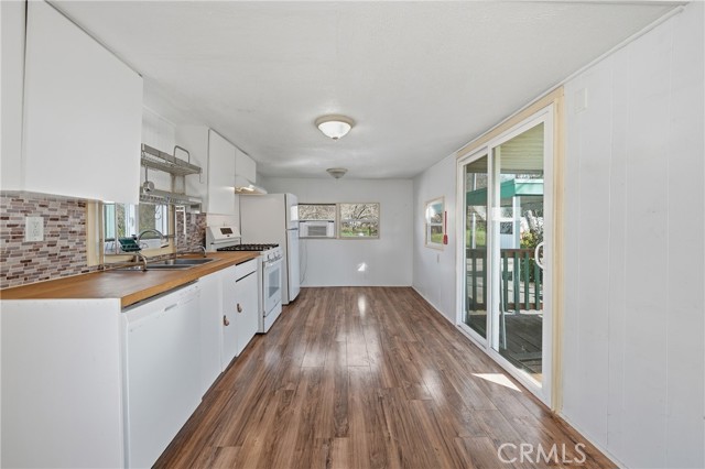 Detail Gallery Image 13 of 30 For 5890 E Highway 20 #56,  Lucerne,  CA 95458 - 1 Beds | 1 Baths