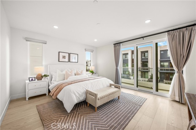 Detail Gallery Image 14 of 56 For 16376 Veterans, Tustin,  CA 92782 - 4 Beds | 3/1 Baths