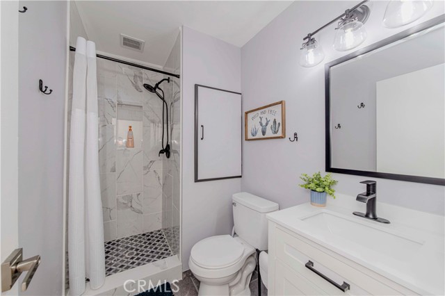 Detail Gallery Image 26 of 42 For 5526 Donner Ave, Buena Park,  CA 90621 - 3 Beds | 2/1 Baths