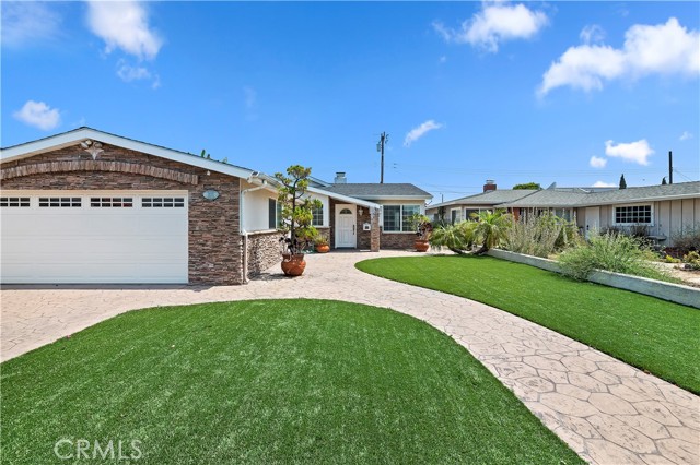 1825 Leola Street, Lomita CA: https://media.crmls.org/medias/87ca4b5d-d027-4be8-acf6-939c1469335e.jpg