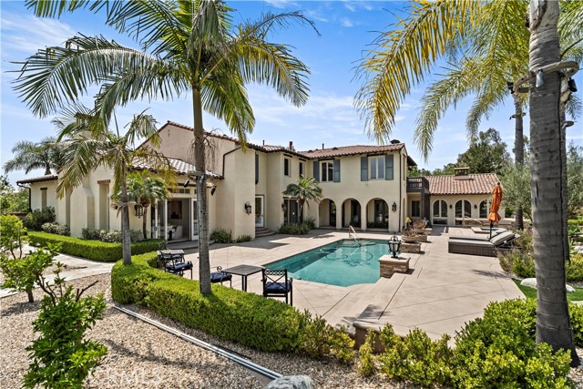 2535 Bronzewood Drive, Tustin CA: https://media.crmls.org/medias/87ca664c-95c7-4d5d-9bfb-7c13d8c9205d.jpg