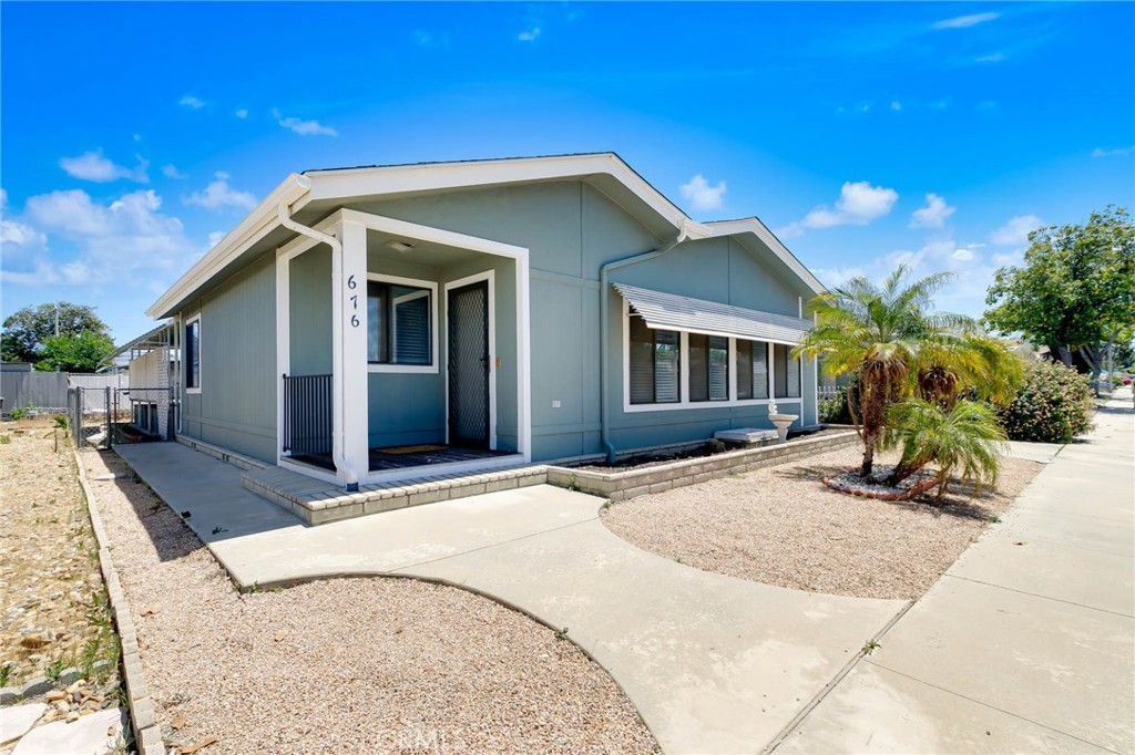676 Seville Drive