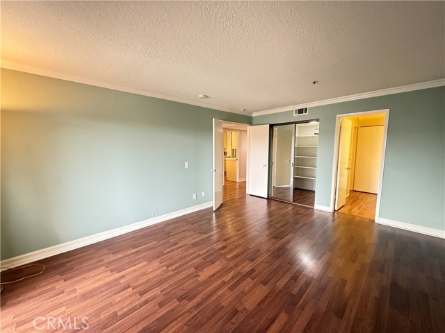 Detail Gallery Image 7 of 16 For 260 Cagney #112,  Newport Beach,  CA 92663 - 1 Beds | 1 Baths