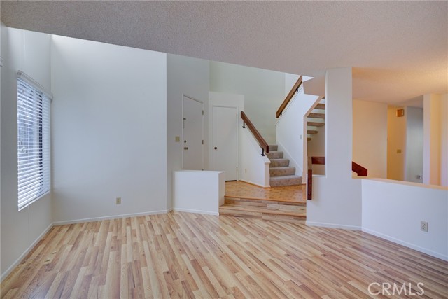 Detail Gallery Image 10 of 64 For 1220 Cobblestone Ln, Santa Maria,  CA 93454 - 3 Beds | 2/1 Baths