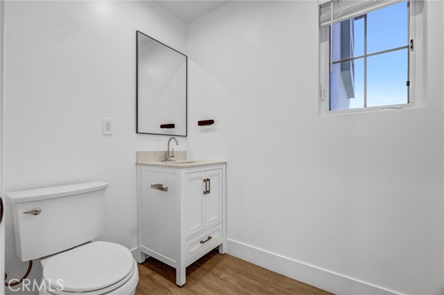 Detail Gallery Image 17 of 23 For 5248 Segals Way, Sherman Oaks,  CA 91411 - 4 Beds | 3/1 Baths