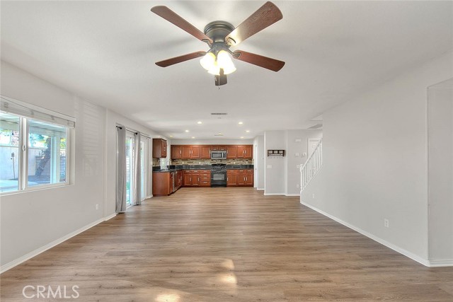 Detail Gallery Image 14 of 45 For 8043 Jamestown, Fontana,  CA 92336 - 3 Beds | 2/1 Baths