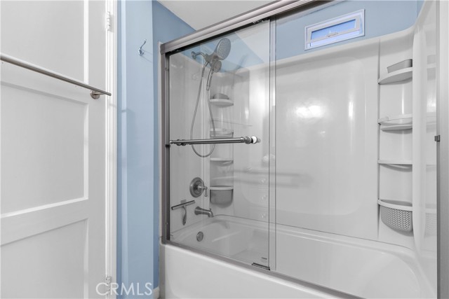 3348 Burritt Way, La Crescenta CA: https://media.crmls.org/medias/87cdf4bb-d3e1-42b8-a7f3-ebfeb12edd85.jpg
