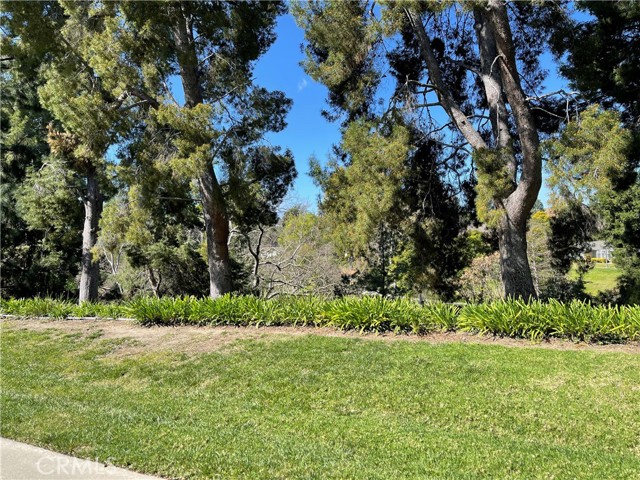 Detail Gallery Image 30 of 32 For 638 Avenida Sevilla #B,  Laguna Woods,  CA 92637 - 2 Beds | 2 Baths