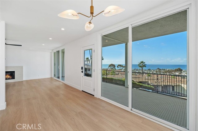 Detail Gallery Image 2 of 41 For 201 S La Esperanza #R9,  San Clemente,  CA 92672 - 2 Beds | 2 Baths