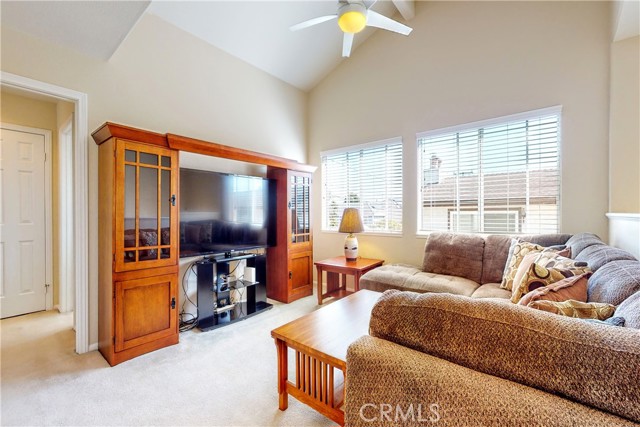 2209 Robinson Street, Redondo Beach, California 90278, 4 Bedrooms Bedrooms, ,2 BathroomsBathrooms,Residential,Sold,Robinson,WS22200228