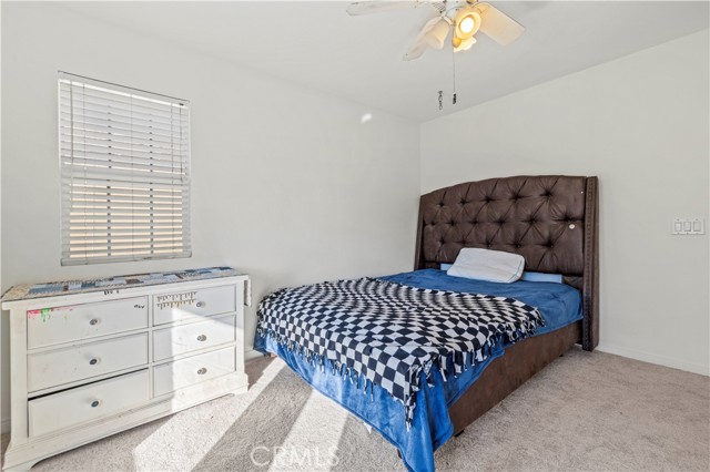 Detail Gallery Image 28 of 56 For 27950 Periwinkle Ln, Valencia,  CA 91354 - 3 Beds | 2/1 Baths