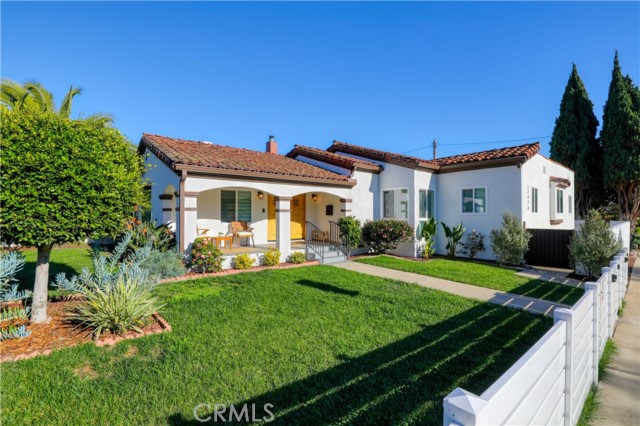 12426 Idaho Avenue, Los Angeles CA: https://media.crmls.org/medias/87d0d95e-ae37-4ff4-a124-ba579643fac1.jpg