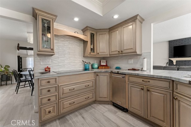 Detail Gallery Image 19 of 57 For 1520 Downs St, Oceanside,  CA 92054 - 4 Beds | 3 Baths