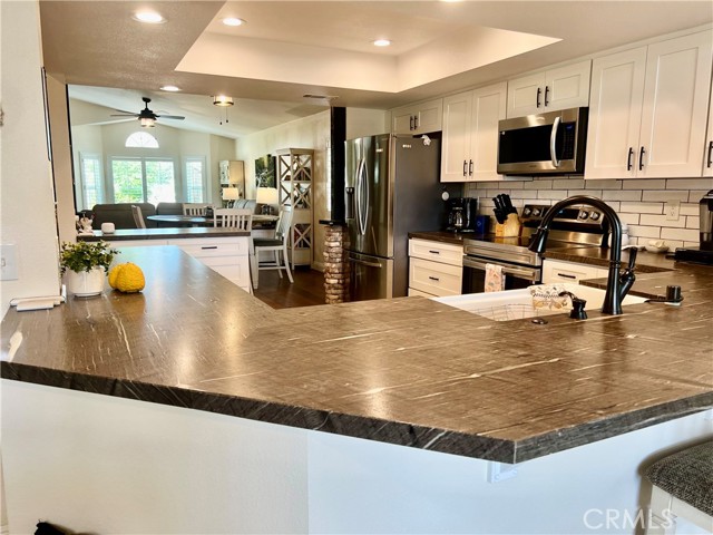 Detail Gallery Image 22 of 69 For 28870 Broken Arrow Cir, Menifee,  CA 92584 - 3 Beds | 2/1 Baths