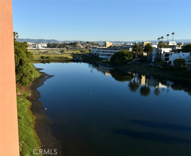 Detail Gallery Image 29 of 46 For 6400 Pacific #311,  Playa Del Rey,  CA 90293 - 2 Beds | 2 Baths