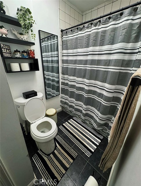 Detail Gallery Image 5 of 25 For 2748 N D St, San Bernardino,  CA 92405 - 2 Beds | 1 Baths
