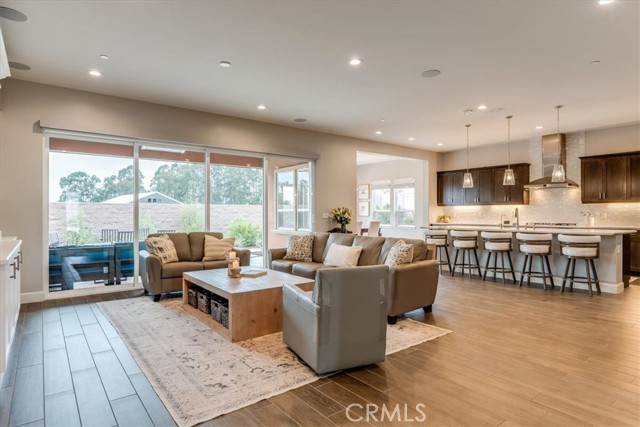 864 Trail View Place, Nipomo CA: https://media.crmls.org/medias/87d2ff80-48fd-4831-9c26-9e13b37a55dd.jpg