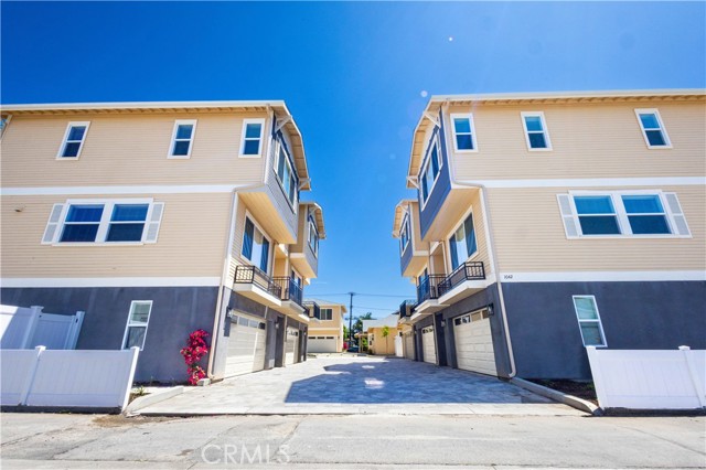 Image 1 of 25 For 1042 San Juan Street