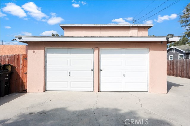 Detail Gallery Image 9 of 28 For 8126 Mountain View Ave a,  South Gate,  CA 90280 - 2 Beds | 1/1 Baths