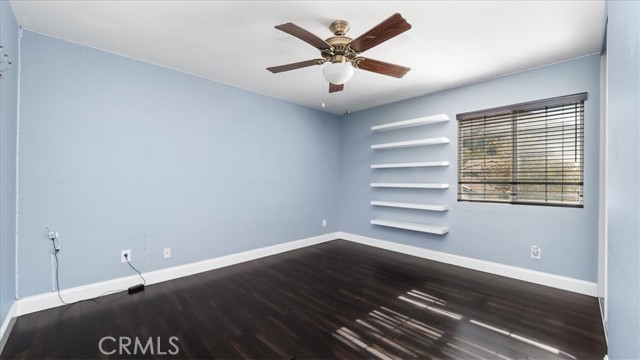 Detail Gallery Image 24 of 39 For 17036 La Vida Ct, Fontana,  CA 92337 - 4 Beds | 2/1 Baths