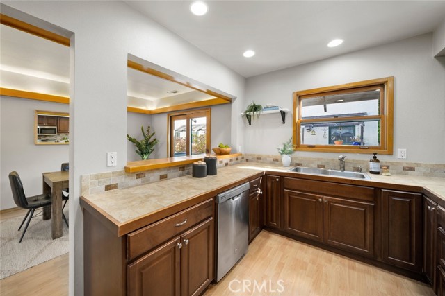 670 Chorro Street, San Luis Obispo CA: https://media.crmls.org/medias/87d43e0f-2166-480a-8cba-5a4822360551.jpg