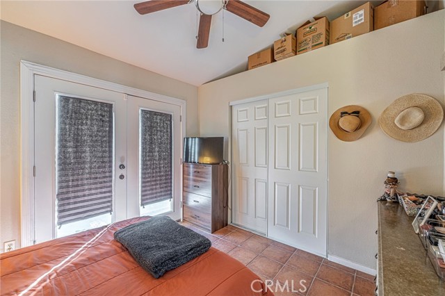 13290 Riverview Drive, Victorville CA: https://media.crmls.org/medias/87d46dd1-b9ca-4f44-9ac2-df505a722b1c.jpg